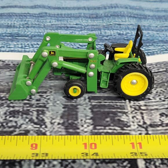 Ertl 1/64 scale John Deere 6410 tractor w/ 640 loader diecast tractor green /yel - Picture 6 of 10